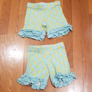 Two Shrimp and Grits Serendipity Pineapple Shortie